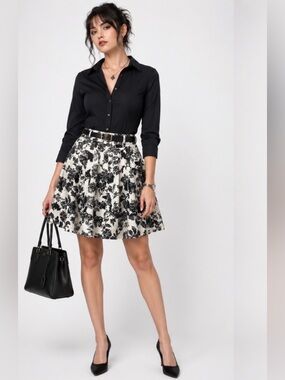 Talbots Black & White Floral Circle Whimsigoth Business Casual Skirt Size 12